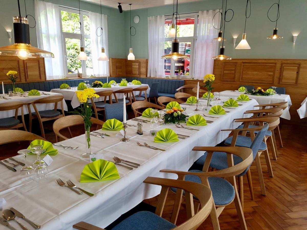 Landgasthof Linde Hepbach, Hotel & Restaurant 马克多夫 外观 照片